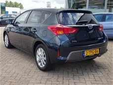 Toyota Auris - 1.8 Hybrid Trend met panoramadak