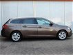 Peugeot 308 SW - 1.2 110pk PureTech Blue Lease Executive - 1 - Thumbnail