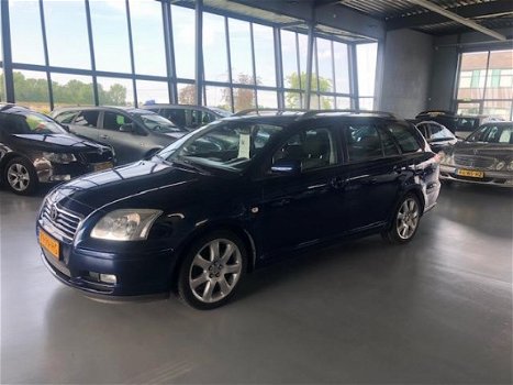 Toyota Avensis Wagon - 2.4 VVTi Linea Luna Automaat, nieuwe APK+banden - 1