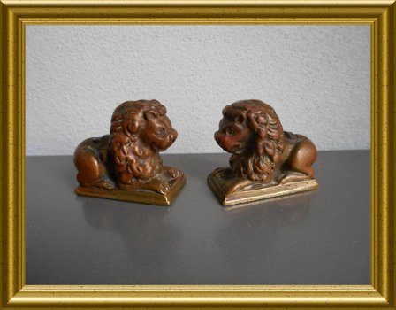 Twee kleine bronzen leeuwtjes - 1