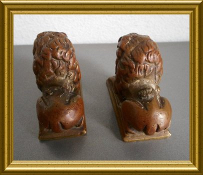 Twee kleine bronzen leeuwtjes - 6