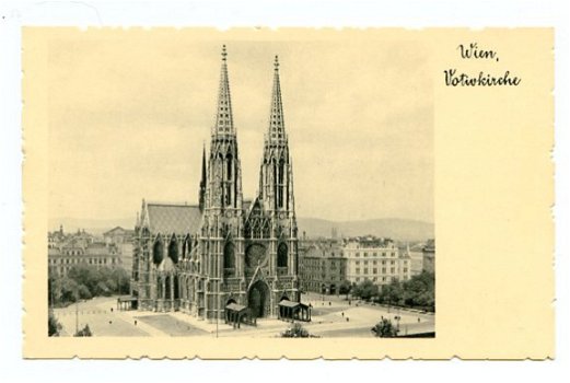 J025 Wenen Wien Votivkirche / Oostenrijk - 1