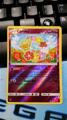 Comfey  93/145 Rare (Reverse)  SM Guardians Rising