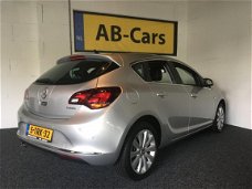 Opel Astra - 1.4 Turbo Cosmo met Navigatie