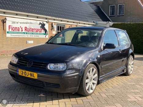 Volkswagen Golf - 2.0 Trendline - 1