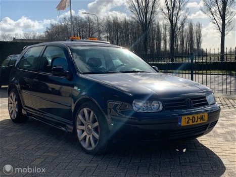 Volkswagen Golf - 2.0 Trendline - 1