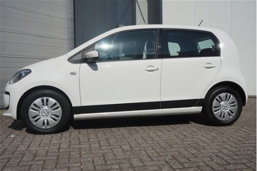 Volkswagen Up! - 1.0 60pk Move up 5.Drs | Navi | Airco | Bluetooth - 1