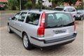 Volvo V70 - 2.4 170pk Elegance Premium Youngtimer lage bijtelling - 1 - Thumbnail