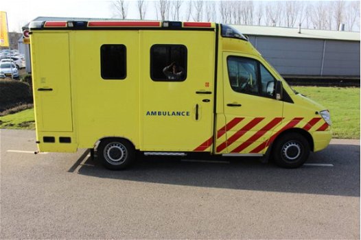 Mercedes-Benz Sprinter - 318 CDI Ambulance Camera Airco - 1