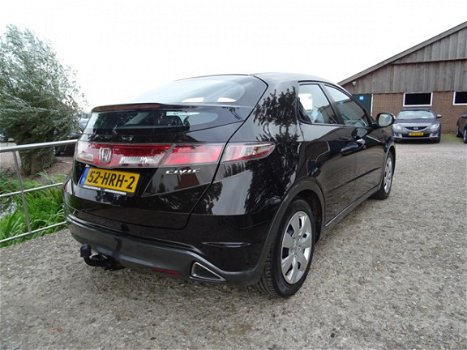 Honda Civic - 1.4 Comfort Clima + Zeer Netjes Nu 5.975, - 1