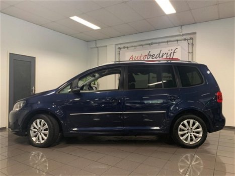 Volkswagen Touran - 1.2 TSI Highline BlueMotion * Panoramadak / Airco-ecc / 1e Eig - 1