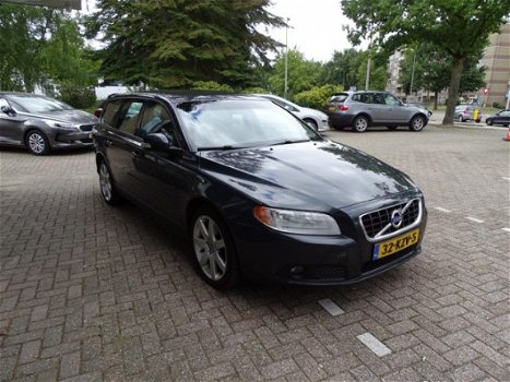 Volvo V70 - 2.0D LIMITED EDITION - 1