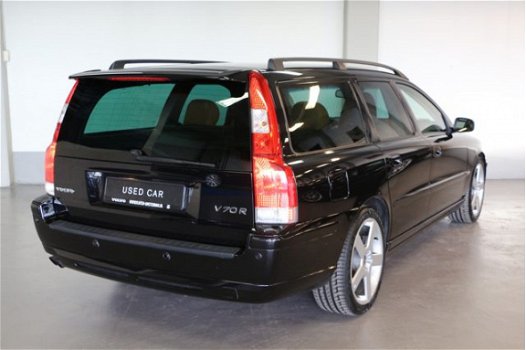 Volvo V70 - 2.5 R AWD Geartronic | 158 DKM Navi | PDC - 1