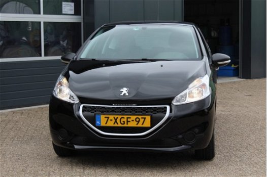 Peugeot 208 - 1.0 VTi Access (68pk) Airco/ Cruise/ C.V. Afstand/ Elek. ramen/ Isofix/ AUX/ Dakspoile - 1