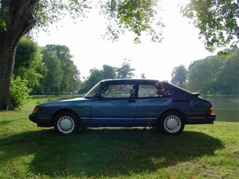 Saab 900 - S 2.0 - 1