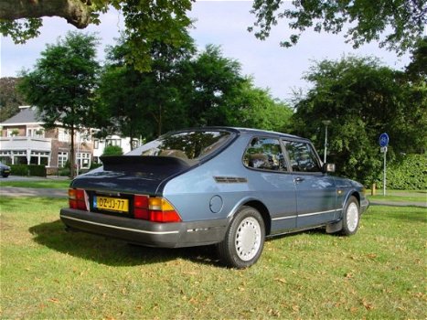 Saab 900 - S 2.0 - 1