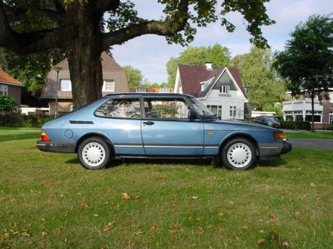 Saab 900 - S 2.0 - 1