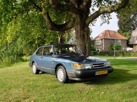 Saab 900 - S 2.0 - 1