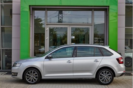 Skoda Rapid Spaceback - 1.2 TSI 90 pk Edition DSG-automaat | navigatie | panoramadak | stoelverwarmi - 1