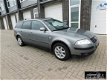 Volkswagen Passat Variant - 2.0 Trendline - 1 - Thumbnail