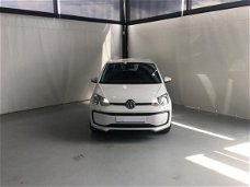 Volkswagen Up! - 1.0 BMT move up 5-deurs Executive pakket