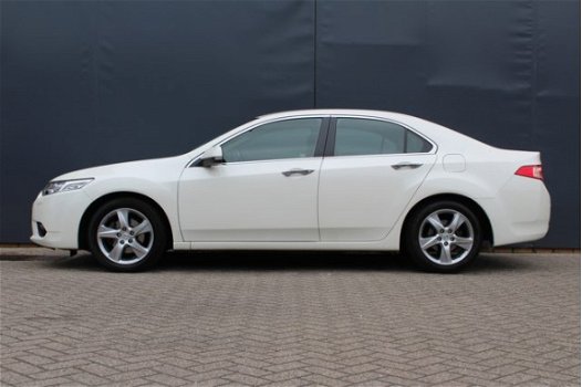 Honda Accord - 2.0 Lifestyle Aut. | Tot 2 jaar garantie | Leer | Stoelverwarming | 17