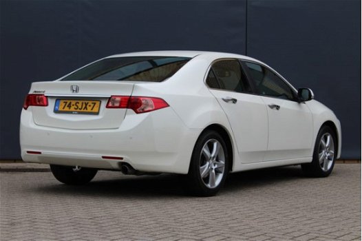 Honda Accord - 2.0 Lifestyle Aut. | Tot 2 jaar garantie | Leer | Stoelverwarming | 17