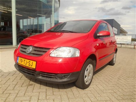 Volkswagen Fox - 1.4 TRENDLINE - 1