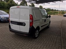 Opel Combo - 1.3 D 70KW Edition L1H1