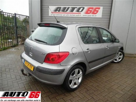 Peugeot 307 - - 2.0-16V XS A/C 5 Deurs Navi 172.576 km - 1