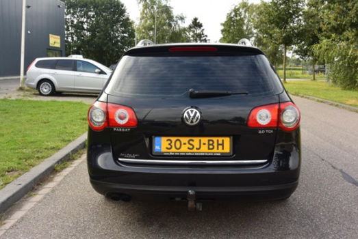 Volkswagen Passat Variant - 2.0 TDI Highline Climate/Cruise-control Half-leder Trekhaak Afneembaar - 1