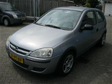 Opel Corsa - 1.0-12V Essentia