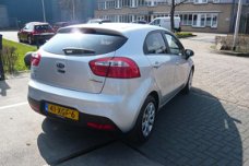 Kia Rio - 1.2 CVVT Plus Pack 5 Deurs AIRCO 6-2012