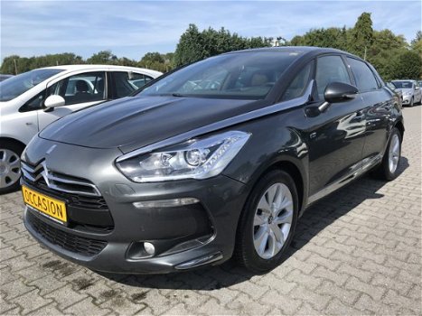 Citroën DS5 - 2.0 Hybrid4 Business Exe. AUT (EX-BTW) *LEDER+NAVI+XENON+PANO+MASSAGE - 1