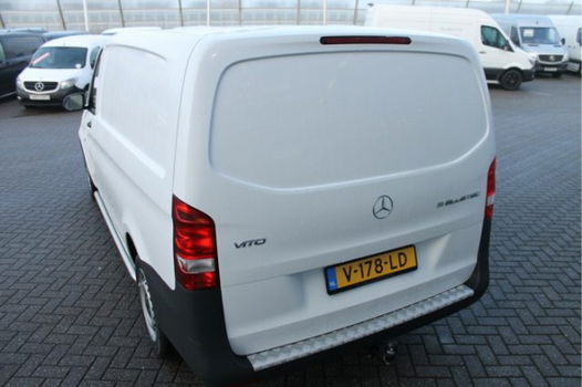 Mercedes-Benz Vito - 111 CDI Bestelwagen Airco Trekhaak Betimmering 