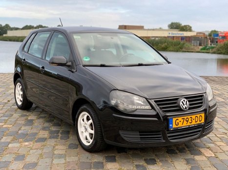 Volkswagen Polo - 1.2-12V Highline - Airco elektr ramen 5Drs - 1