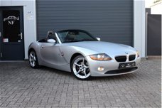 BMW Z4 Roadster - 2.2i S Z4 2.2i roadster E85 - Climate PDC 18Inch - 2. Eig!