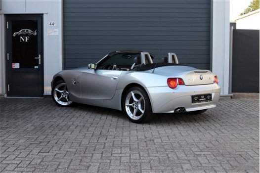 BMW Z4 Roadster - 2.2i S Z4 2.2i roadster E85 - Climate PDC 18Inch - 2. Eig! - 1