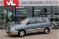 Kia Carens - 1.8 LS | Airco| Elektrische ramen | Stuurbekrachtiging - 1 - Thumbnail