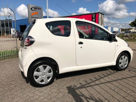 Toyota Aygo - 1.0-12V Access - 1