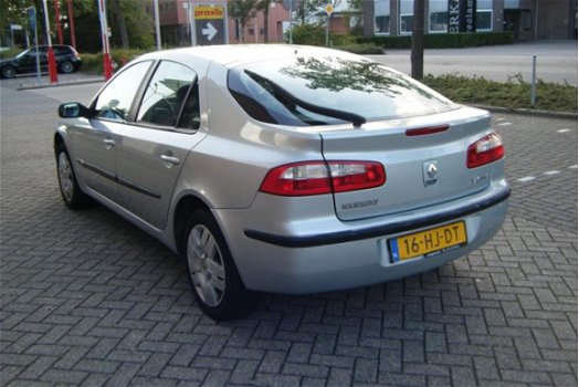 Renault Laguna - 1.6 16V Authentique - 1