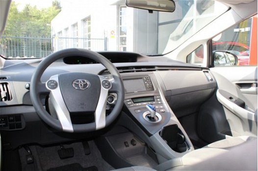 Toyota Prius - 1.8 Comfort | Head Up display | Cruise & Climate Control | Parkeersensors V&A | Deale - 1