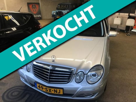 Mercedes-Benz E-klasse - 200 K. Avantgarde PANO/AUTOMAAT/STOELVERWARMING/SUPER MOOIE AUTO - 1