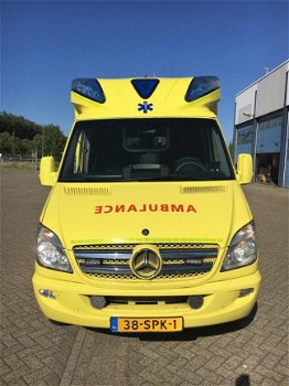 Mercedes-Benz Sprinter - Sprinter Tigis 519 CDI AMBULANCE RTW KTW MICU - 1