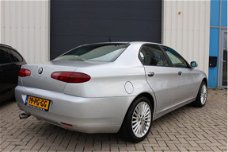 Alfa Romeo 166 - 2.0 T.Spark Distinctive, NAVI, Leer, Clima