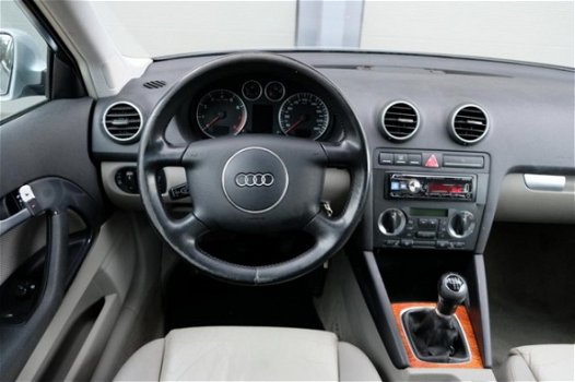 Audi A3 - 2.0 FSI Ambition Pro Line 110KW | 150PK | Leder | RS4 - 1