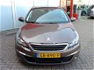 Peugeot 308 SW - 1.2 110pk PureTech Blue Lease Executive - 1 - Thumbnail