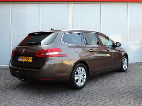 Peugeot 308 SW - 1.2 110pk PureTech Blue Lease Executive - 1