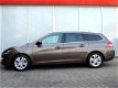 Peugeot 308 SW - 1.2 110pk PureTech Blue Lease Executive - 1 - Thumbnail