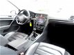 Volkswagen Golf - 1.6 TDI 5drs Highline (leer, panodak, groot navi) - 1 - Thumbnail